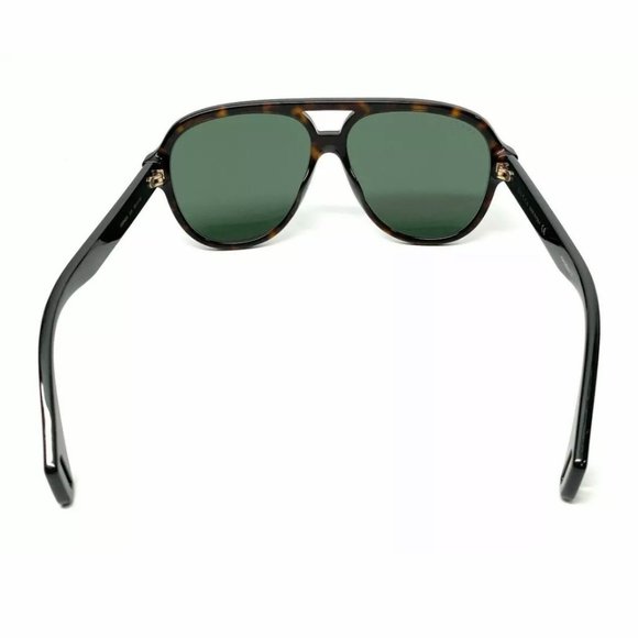 Gucci Men's Brown and Green Sunglasses! - Picture 4 of 4